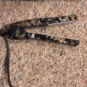 Remington mini flat iron